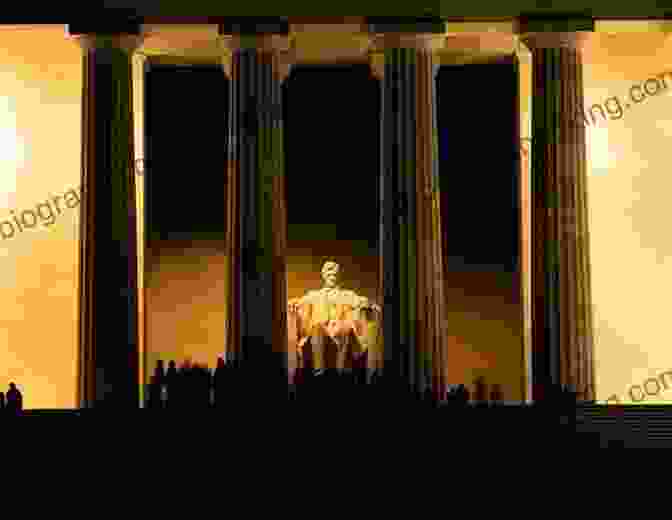 A Photograph Of The Lincoln Memorial Illuminated At Night, Creating A Stunning Spectacle Against The Washington Skyline. 14 Fun Facts About The Lincoln Memorial: A 15 Minute (15 Minute 53)
