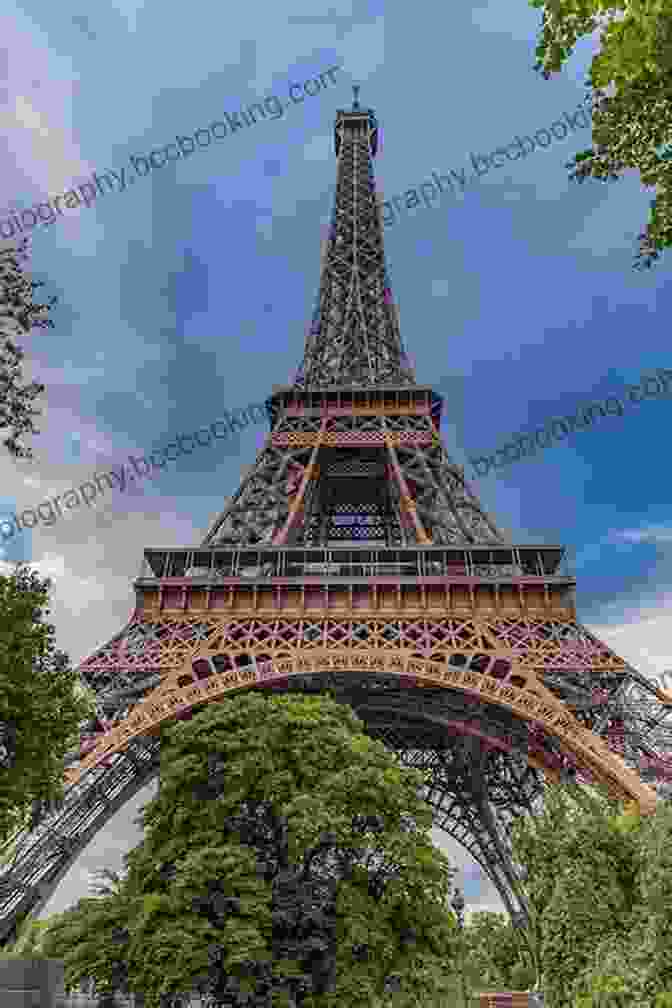 Eiffel Tower As A Symbol Of France 14 Fun Facts About The Eiffel Tower (15 Minute 60)