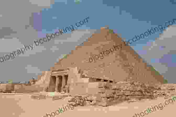 Great Pyramid Of Giza Architecture And Interior Design: An Integrated History To The Present (2 Downloads) (Fashion Series)