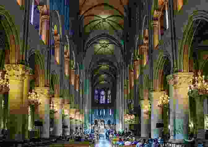 Notre Dame Cathedral Architecture And Interior Design: An Integrated History To The Present (2 Downloads) (Fashion Series)